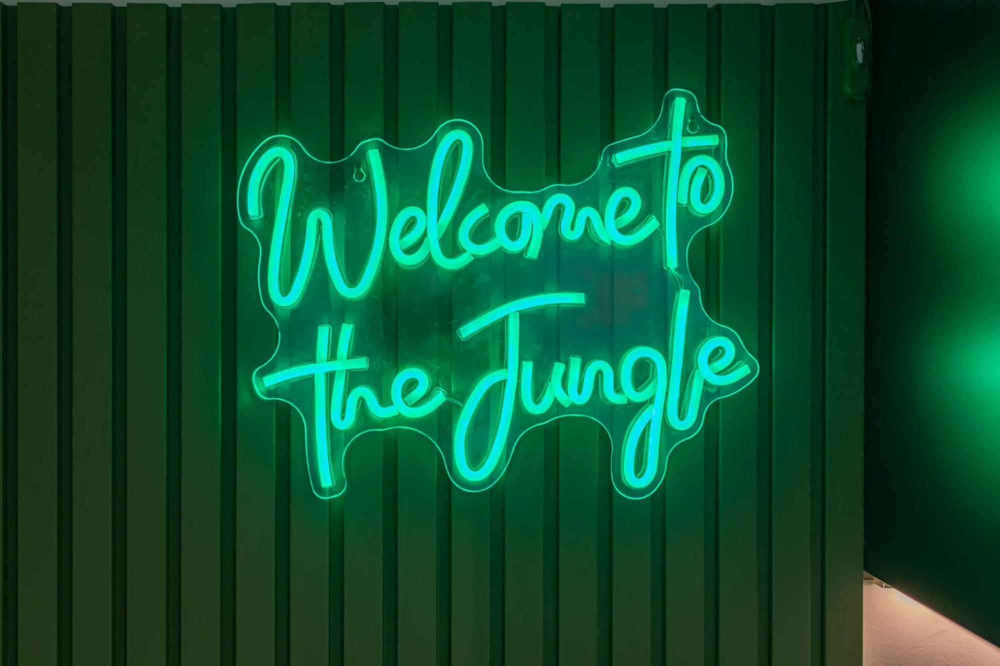 Апартаменты Jungle Republic Марсель Экстерьер фото